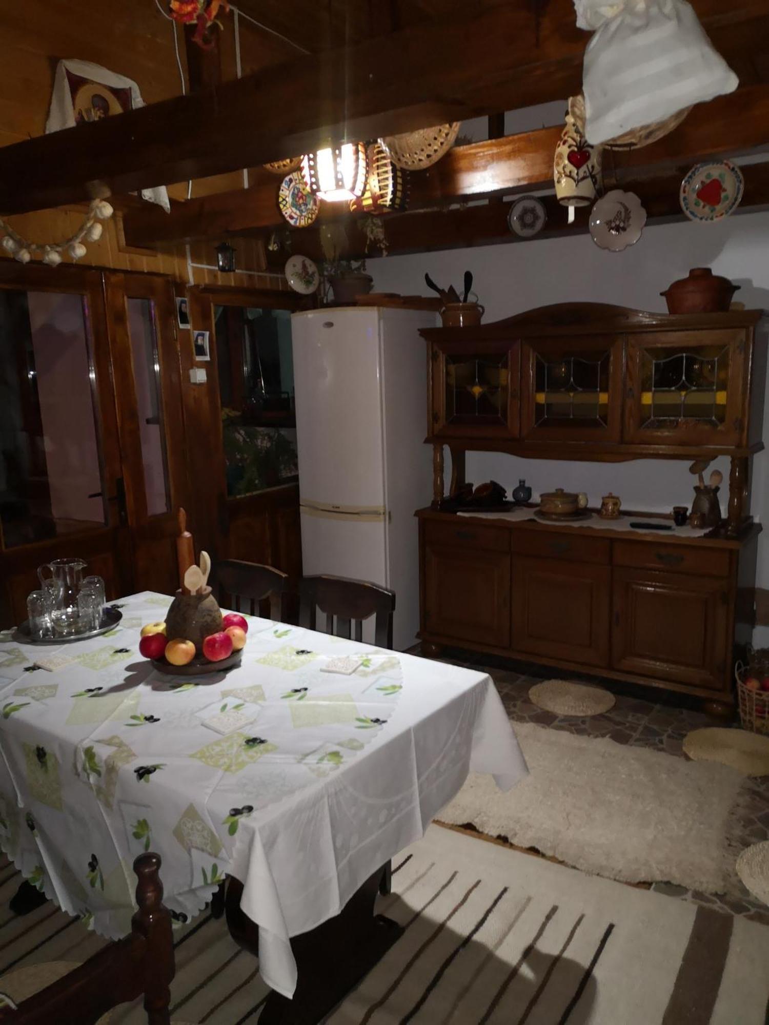 Villa Casa Livada Bunicii Tîrgu Ocna Esterno foto