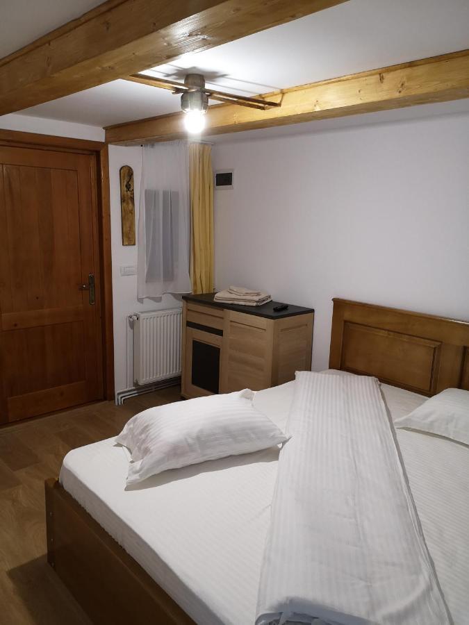 Villa Casa Livada Bunicii Tîrgu Ocna Esterno foto