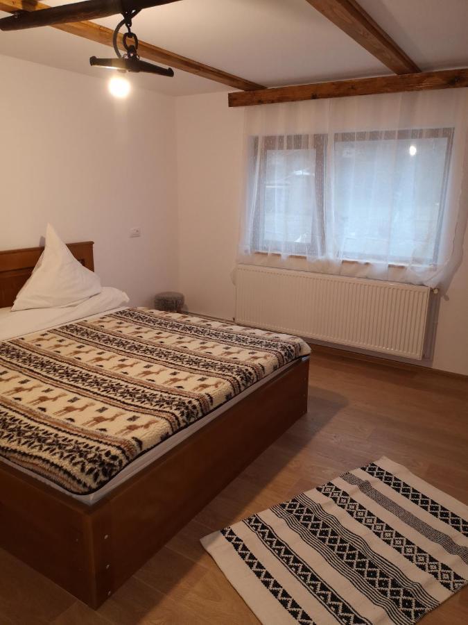 Villa Casa Livada Bunicii Tîrgu Ocna Esterno foto