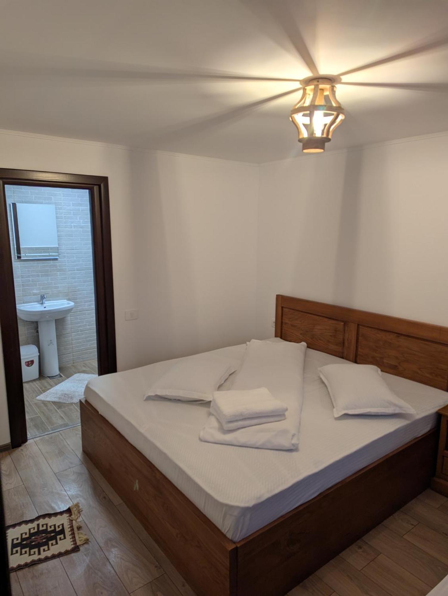 Villa Casa Livada Bunicii Tîrgu Ocna Esterno foto